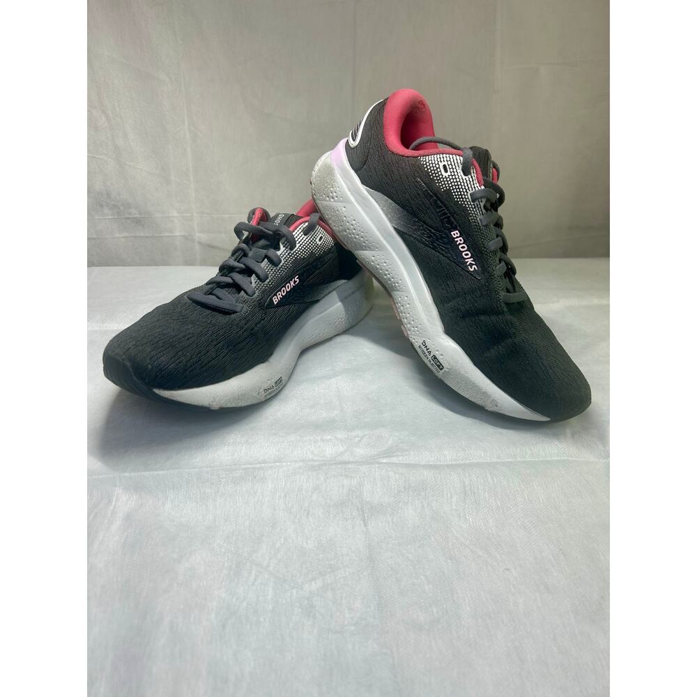 Brooks Women's Ghost 16 Running Sneakers Size 8